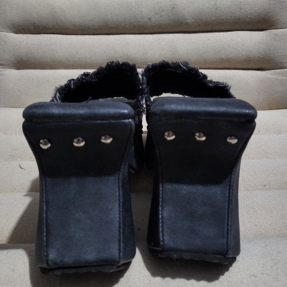 Aiermei butterfly platform sandal - women's 6 - Picture 5 of 7